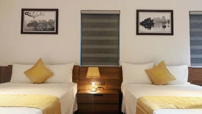 Serene Hotel – Photos 13